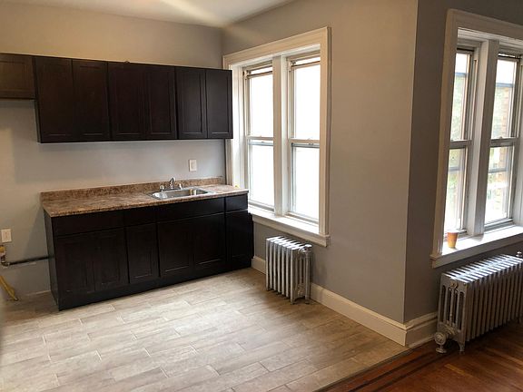 2nd image of 645 Elizabeth Ave APT 31