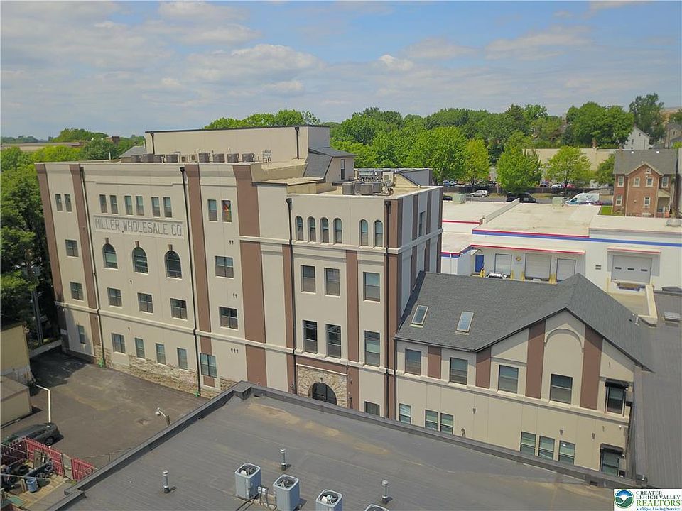 1st image of 810 Monocacy St #501
