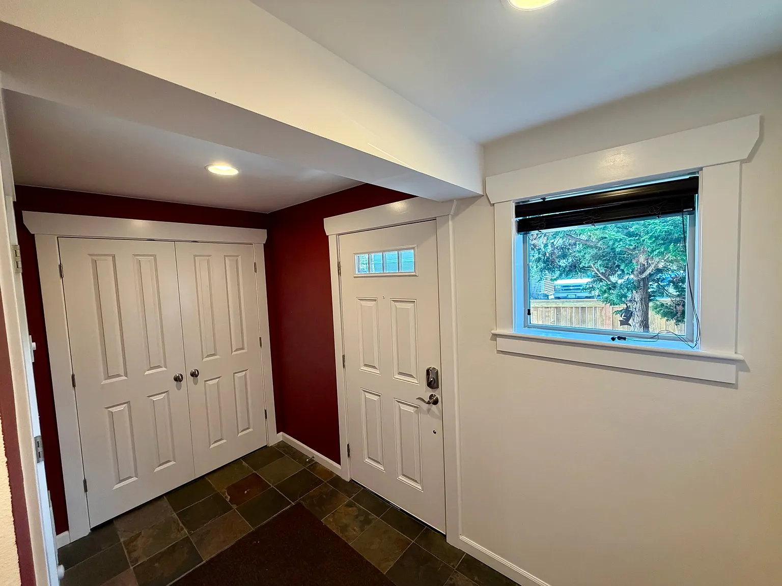 2 bed, 2.5 bath, 1305 sqft, $3,800 — Photo 3