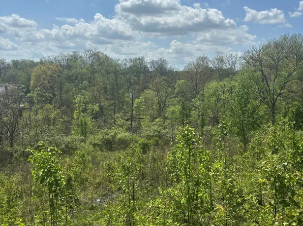 85 Kentucky Dr, Newport, KY 41071