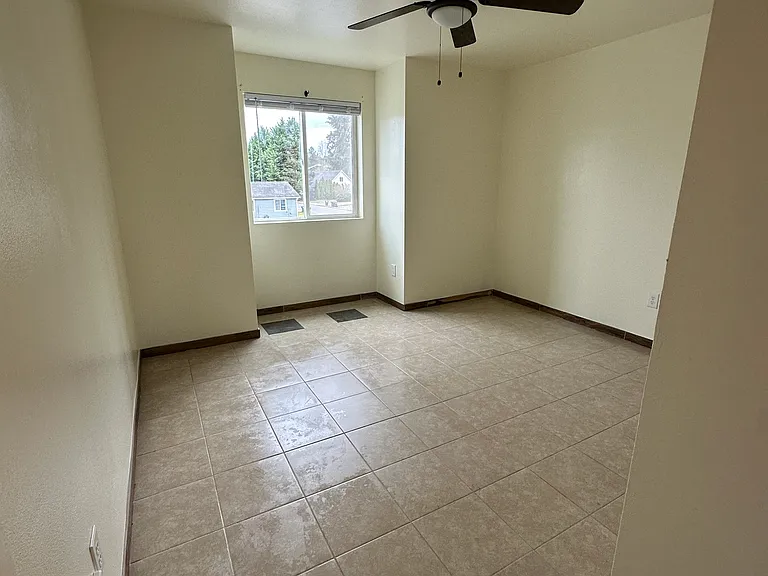 16124 Prairie Heights St SE — Photo 13