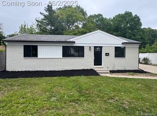25358 Statler St, Taylor, MI 48180