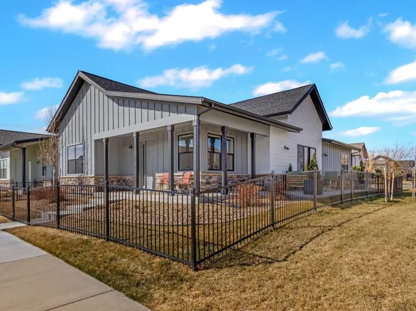 751 Campfire Dr, Fort Collins, CO 80524