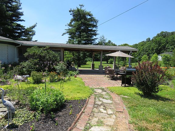 4th image of 336 Plum Creek Ct