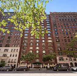 440 East 57th Street in Sutton Place