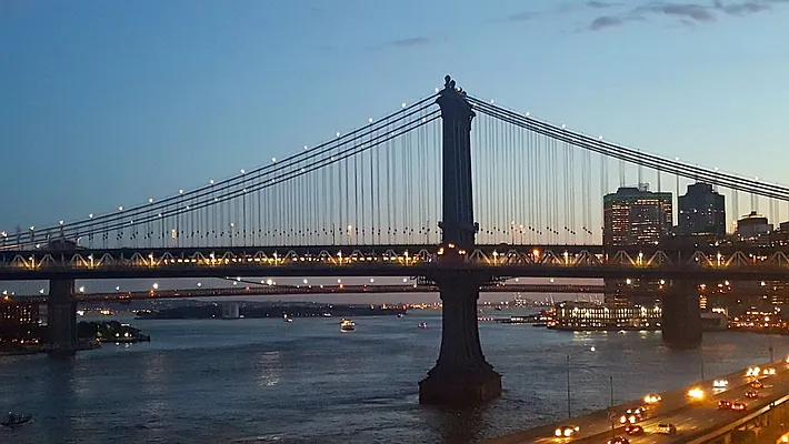 Rented by Bold New York | media 13