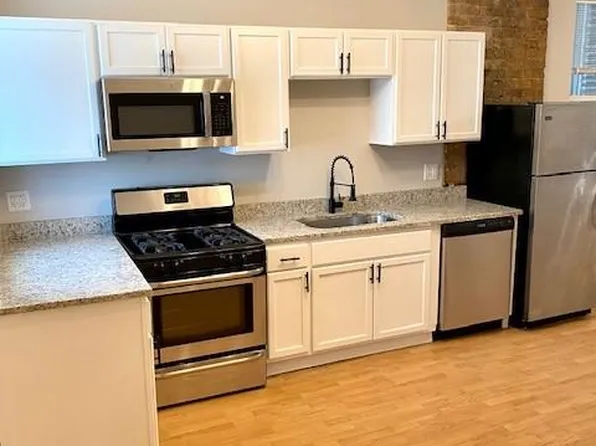 2634 W Thomas St APT 1R, Chicago, IL 60622