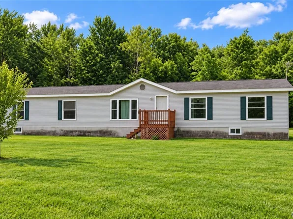 9600 Powers Rd, Weedsport, NY 13166