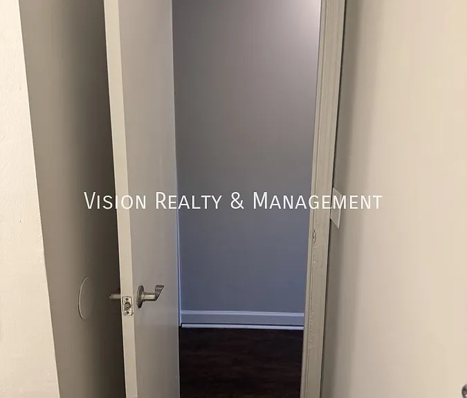 352 Rome St — Photo 17