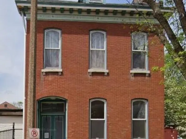 2201 S 12th St, Saint Louis, MO 63104