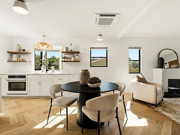 5th image of 1014 E Ortega St