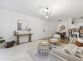 13810 Sutton Park Dr N APT 828, Jacksonville, FL 32224