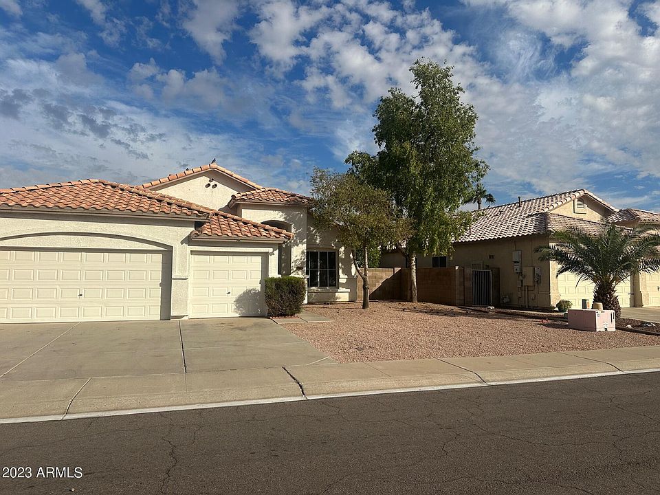 1st image of 2613 S 157th Dr