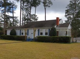 221 Country Club Dr, Greenville, AL 36037