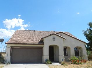 2220 Cypress St, Lancaster, CA 93535
