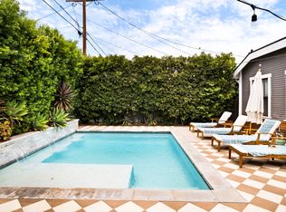 1087 S Plymouth Blvd, Los Angeles, CA 90019