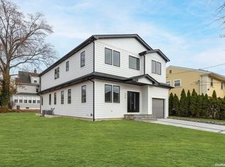 238 Mosher Ave, Woodmere, NY 11598