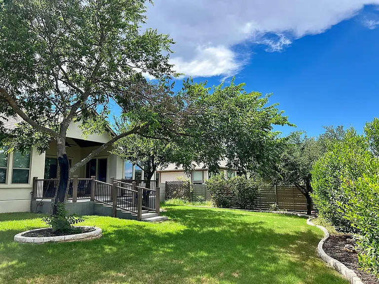 205 Barefoot Park Ln — Photo 26