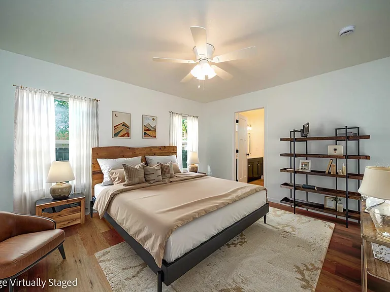 607 N Pacific St — Photo 10