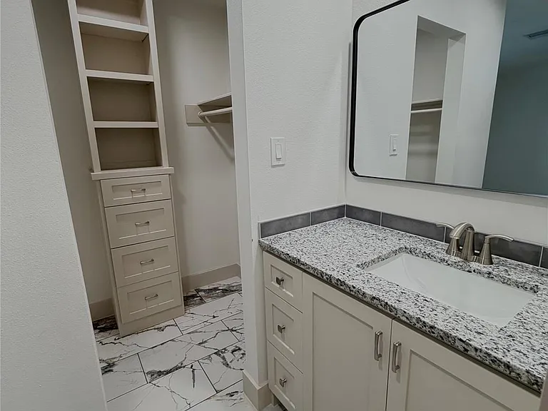 7007 Pine Grove Dr — Photo 8