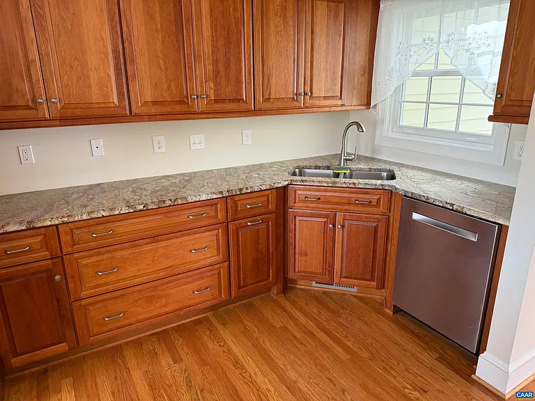 9109 Constitution Hwy — Photo 7