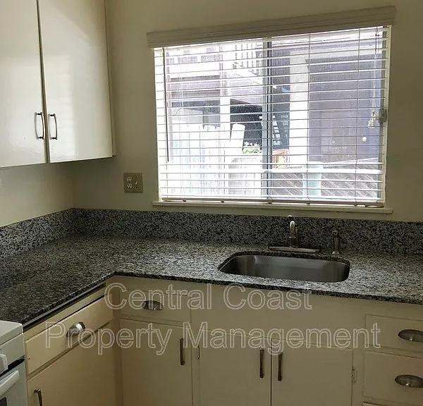 1021 Funston Ave #B — Photo 7