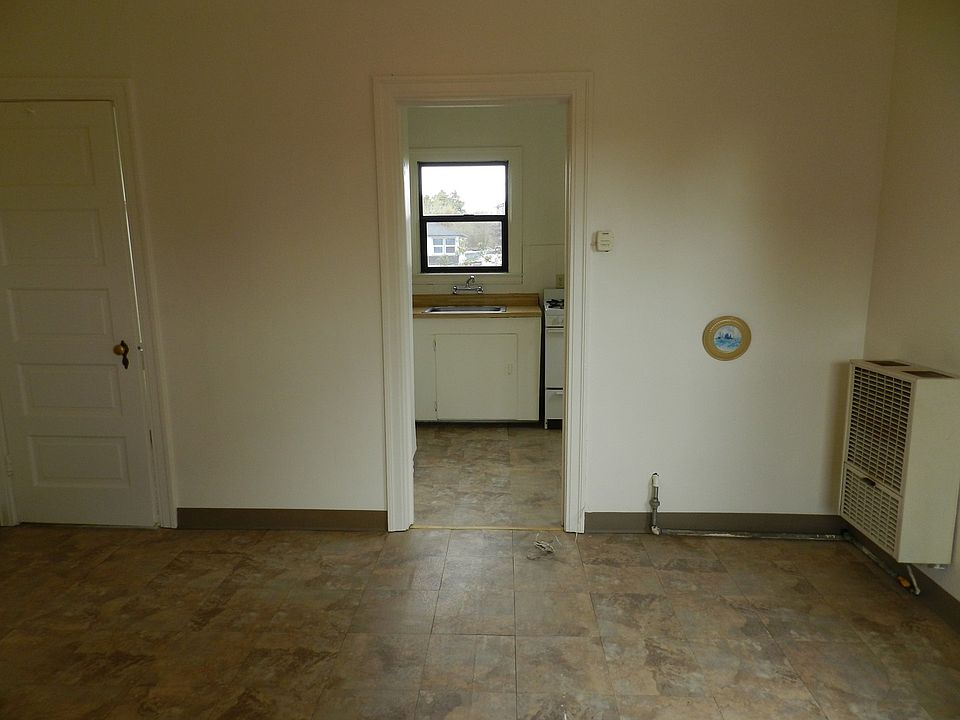 313 Barson St APT 5 Santa Cruz CA 95060 Zillow