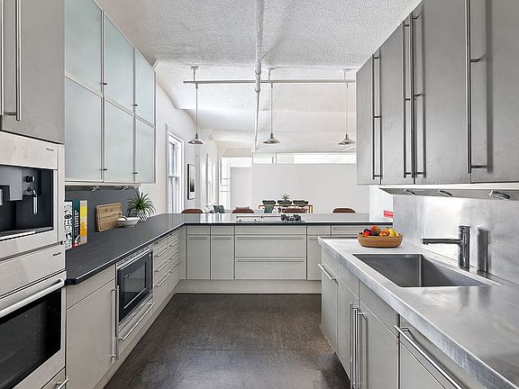 2nd image of 710 Broadway APT 10