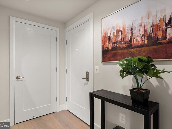 3rd image of 50 Florida Ave NE APT 725