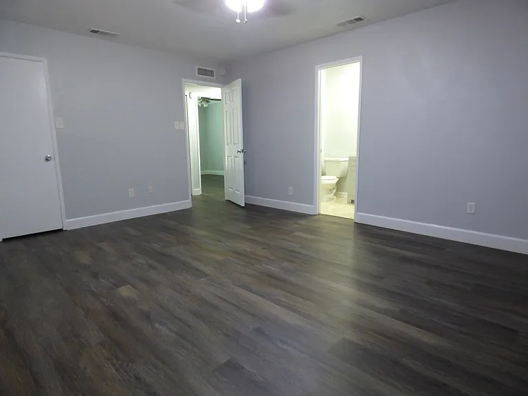 5016 Roberts Dr — Photo 20