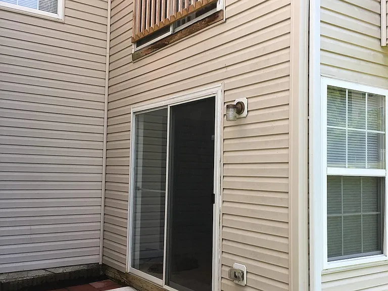 943 Monet Dr — Photo 28