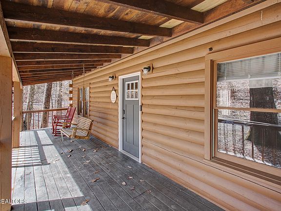 4th image of 2137 Red Bud Rd