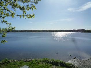 188 Ocean View Ave #2, Swansea, MA 02777