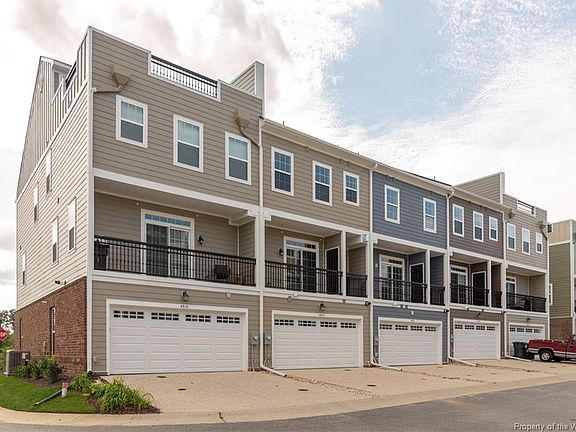 2nd image of 4951 Settlers Market Blvd #3