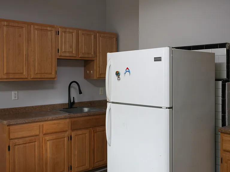 43 Clifford St #1 — Photo 10