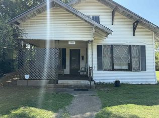 1010 W Woodard St, Denison, TX 75020
