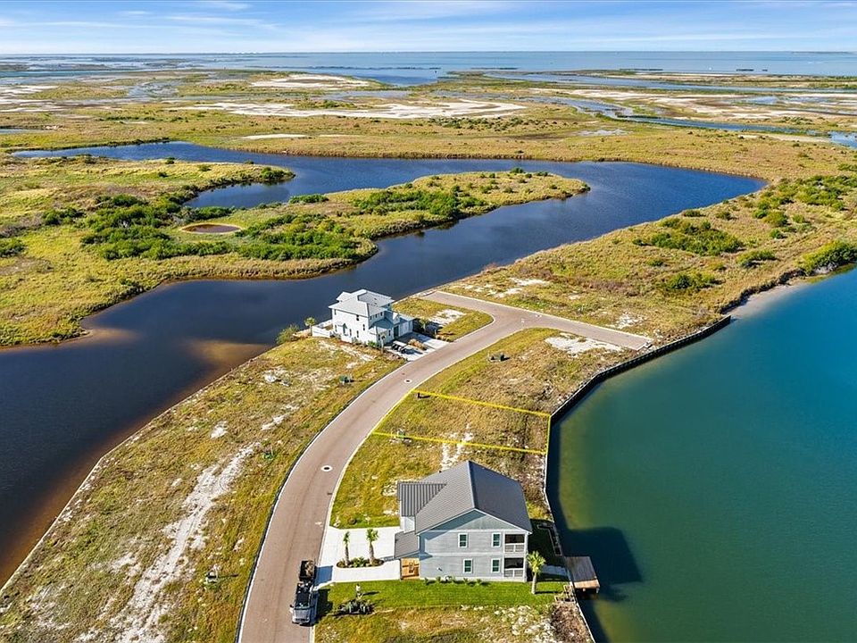 1st image of 139 Laguna Isles Dr