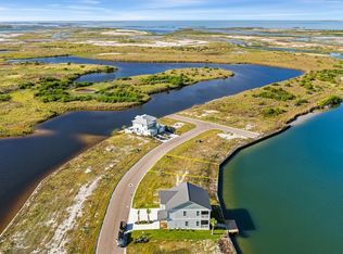 139 Laguna Isles Dr, Pt Aransas, TX 78373
