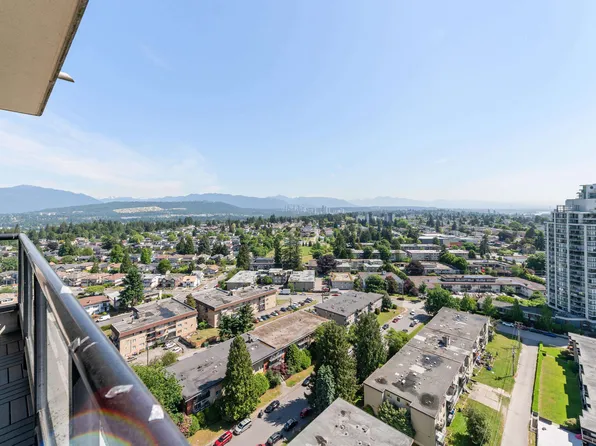 7063 Hall Ave #2403, Burnaby, BC V5E 0A5