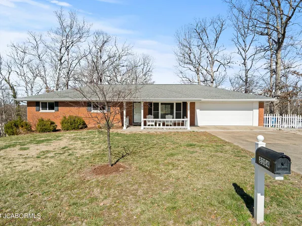 2004 W Edgewood Dr, Jefferson City, MO 65109