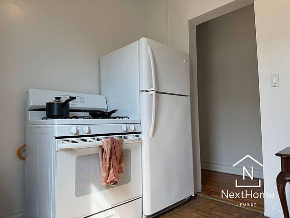 3rd image of 505 62nd St APT B7