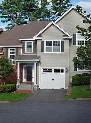 1st image of 900 Lynnfield St #7