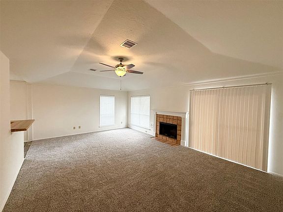 2nd image of 16723 Summer Dawn Ln