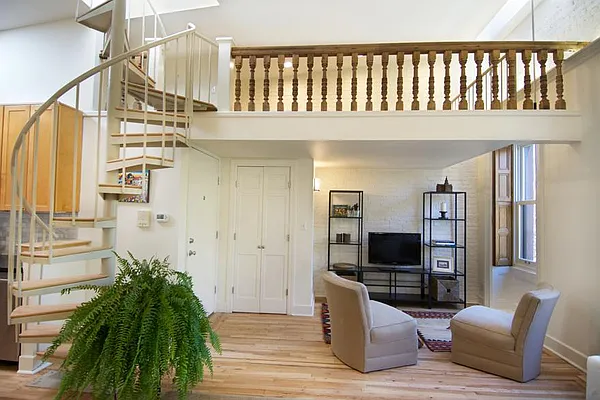 Sold by Brooklyn Bridge | media 21