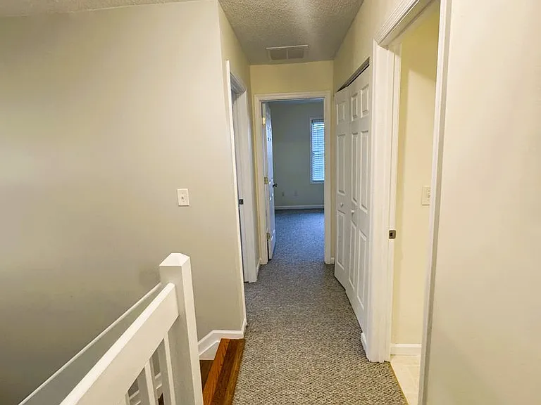 1422 Founders Way — Photo 15