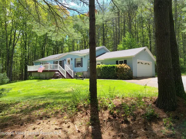 355 Pucky Huddle Road, Bethel, NY 12720