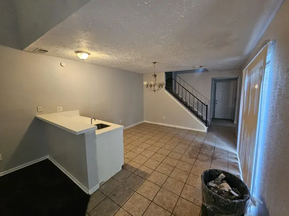 12242 Wild Pine Dr #C, Houston, TX 77039