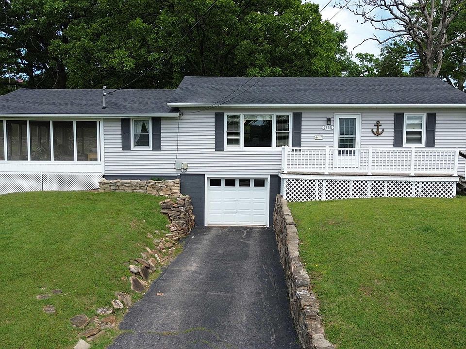 1st image of 26641 Waterview Dr