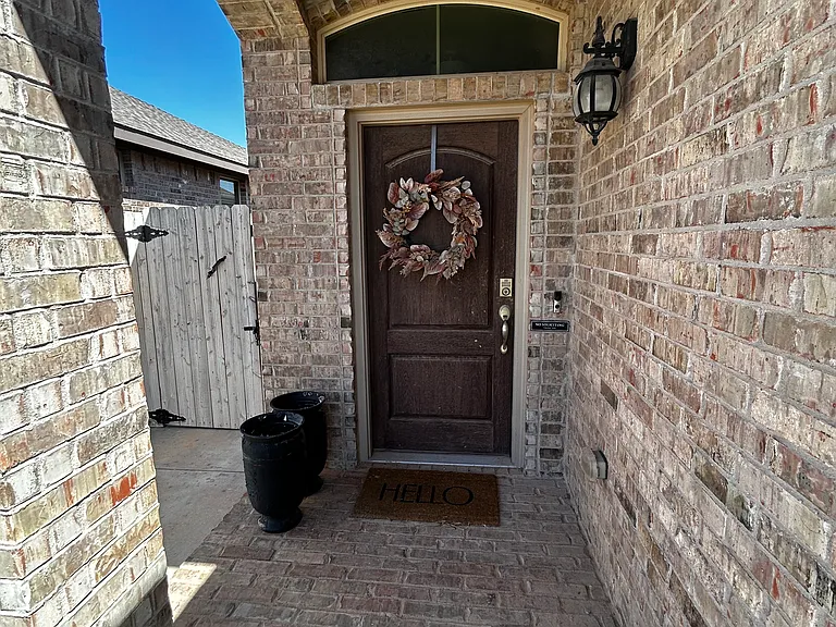 7302 McPherson Ln — Photo 2
