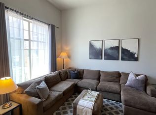 329 Fountain Crossing Ln, Henderson, NV 89074